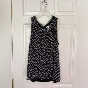 Elle sleeveless top, medium